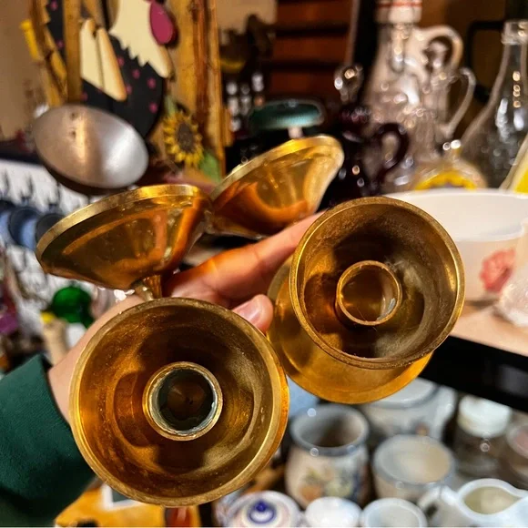 Large Vintage Brass Wall Scones - Set of 2 - Picture 5 of 5